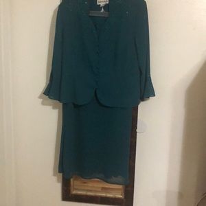 2 pc elastic waistline semi formal.